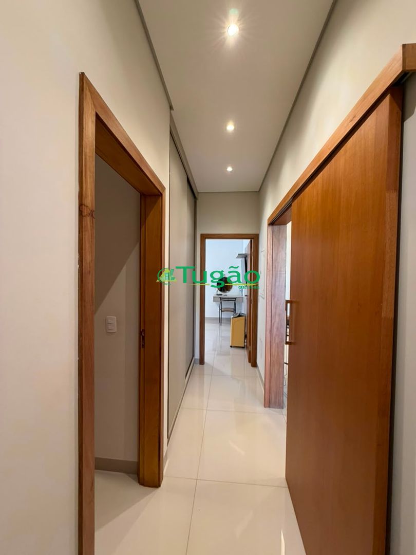 Casa de Condomínio com 3 quartos para aluguel, 200m² — foto 35 de 37