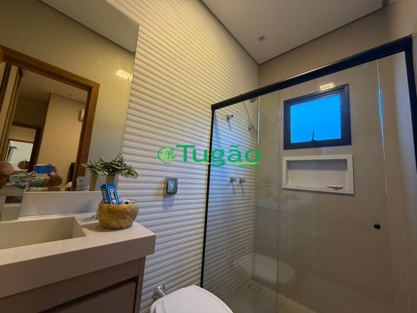 Casa de Condomínio com 3 quartos para aluguel, 200m² — foto 25 de 37