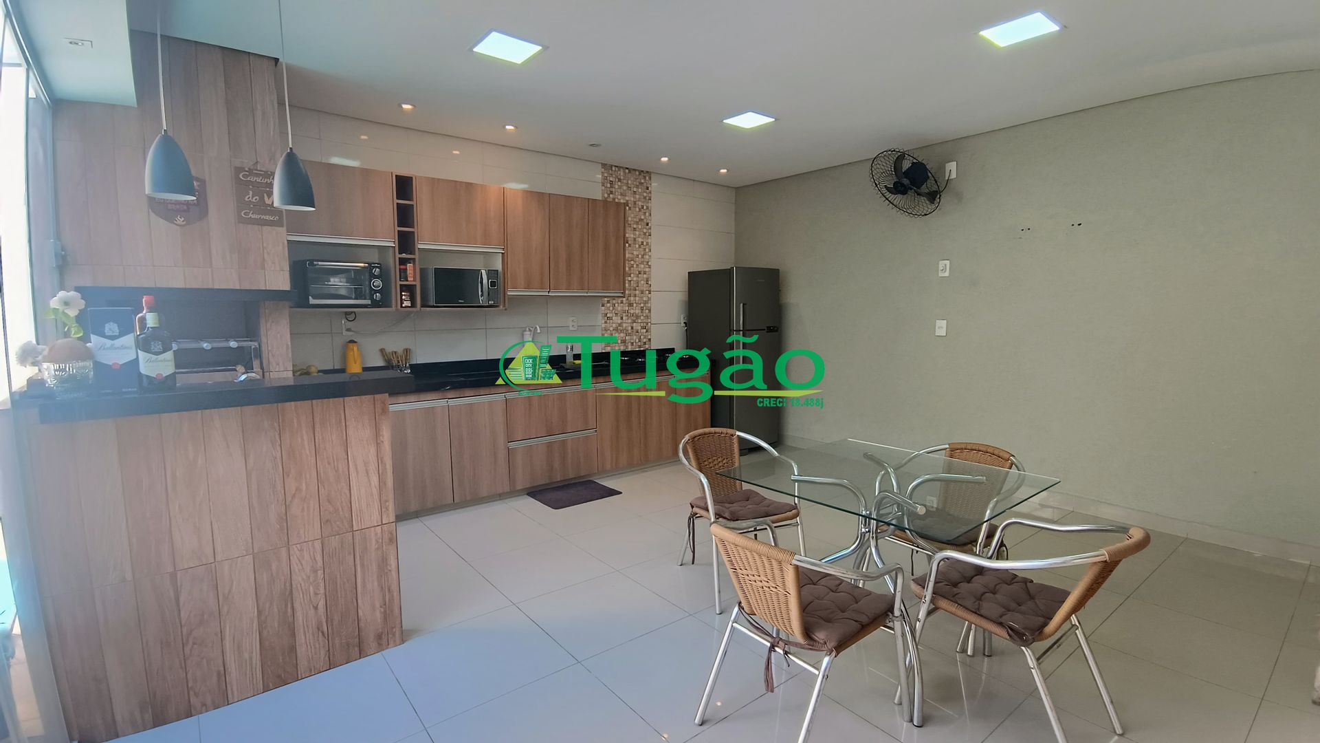 Casa com 3 quartos à venda, 144m² — foto 10 de 17