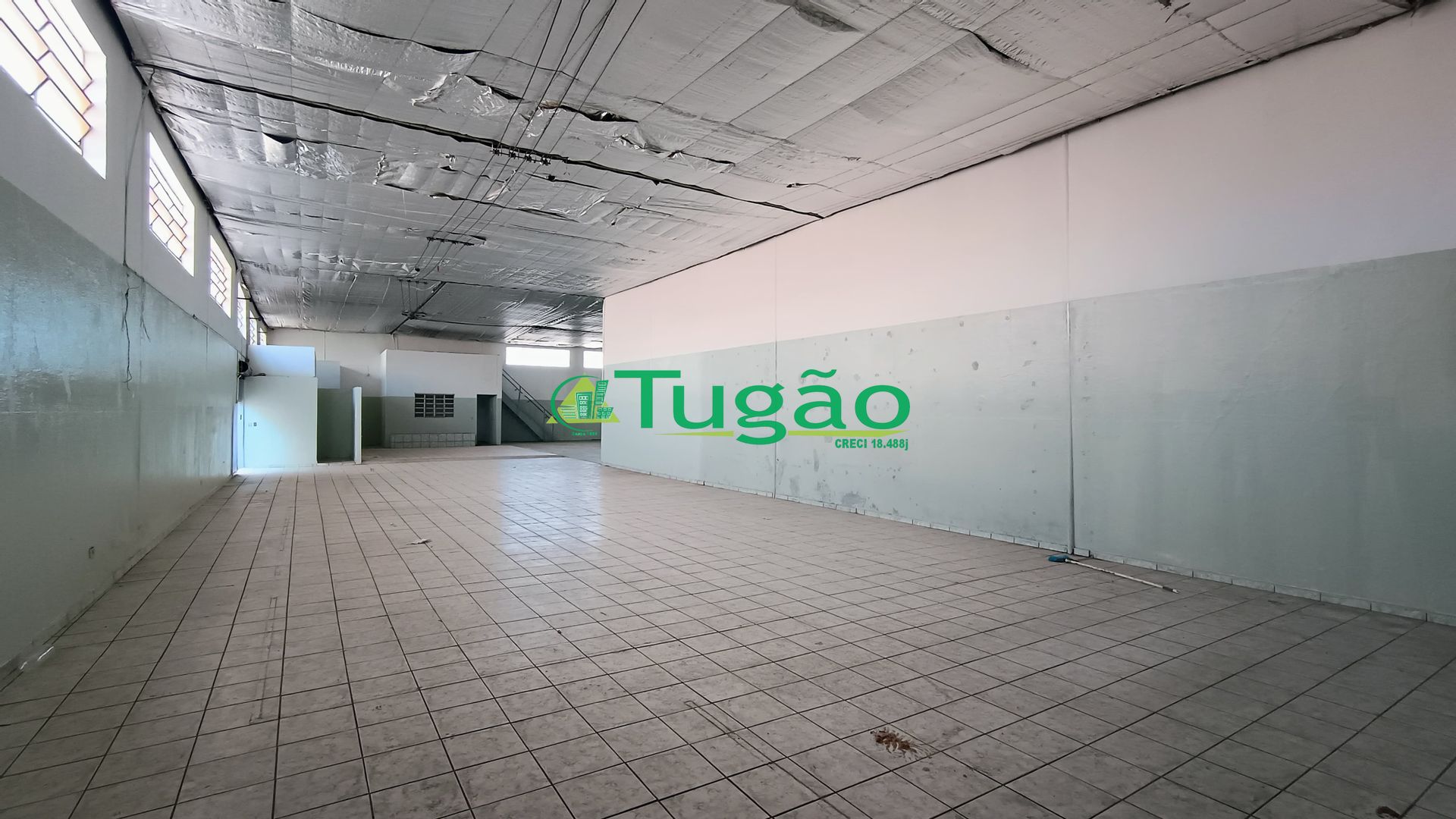 Loja / Salão / Ponto Comercial  para aluguel, 550m² — foto 2 de 13