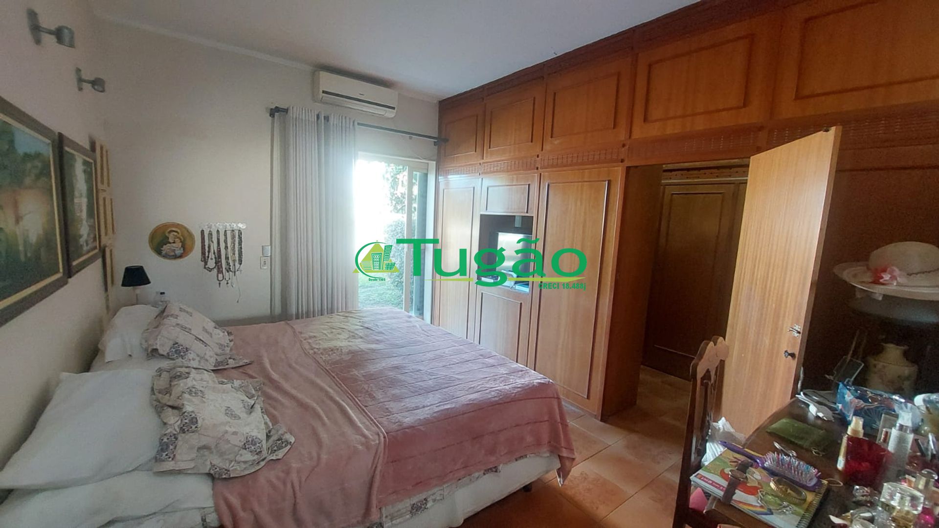 Casa com 6 quartos para aluguel, 600m² — foto 4 de 24