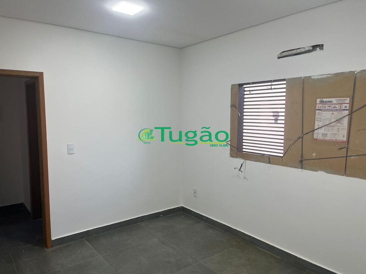 Imóvel Comercial  à venda, 200m² — foto 4 de 7
