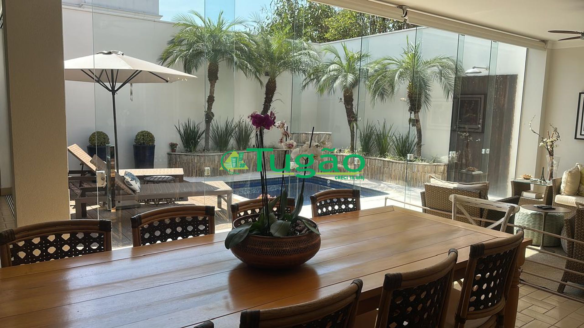 Casa com 4 quartos à venda, 300m² — foto 19 de 30