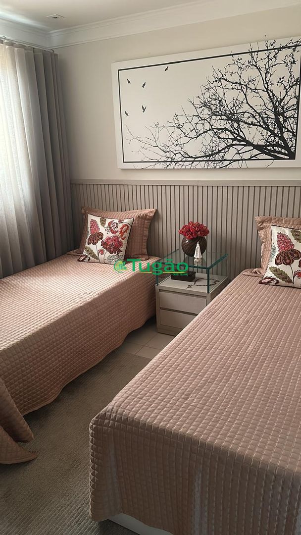 Casa com 4 quartos à venda, 300m² — foto 22 de 30