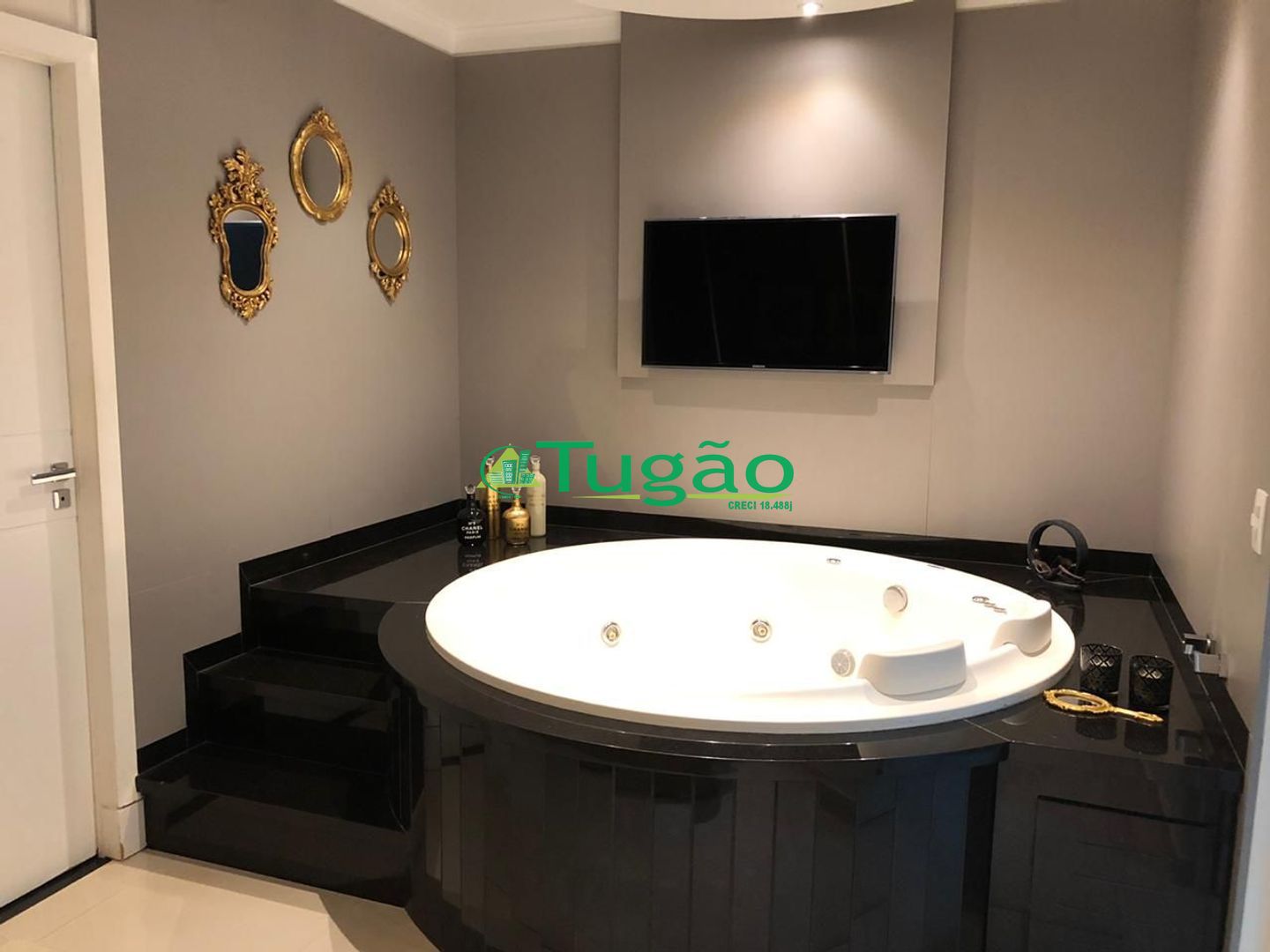 Casa com 4 quartos à venda, 300m² — foto 10 de 30