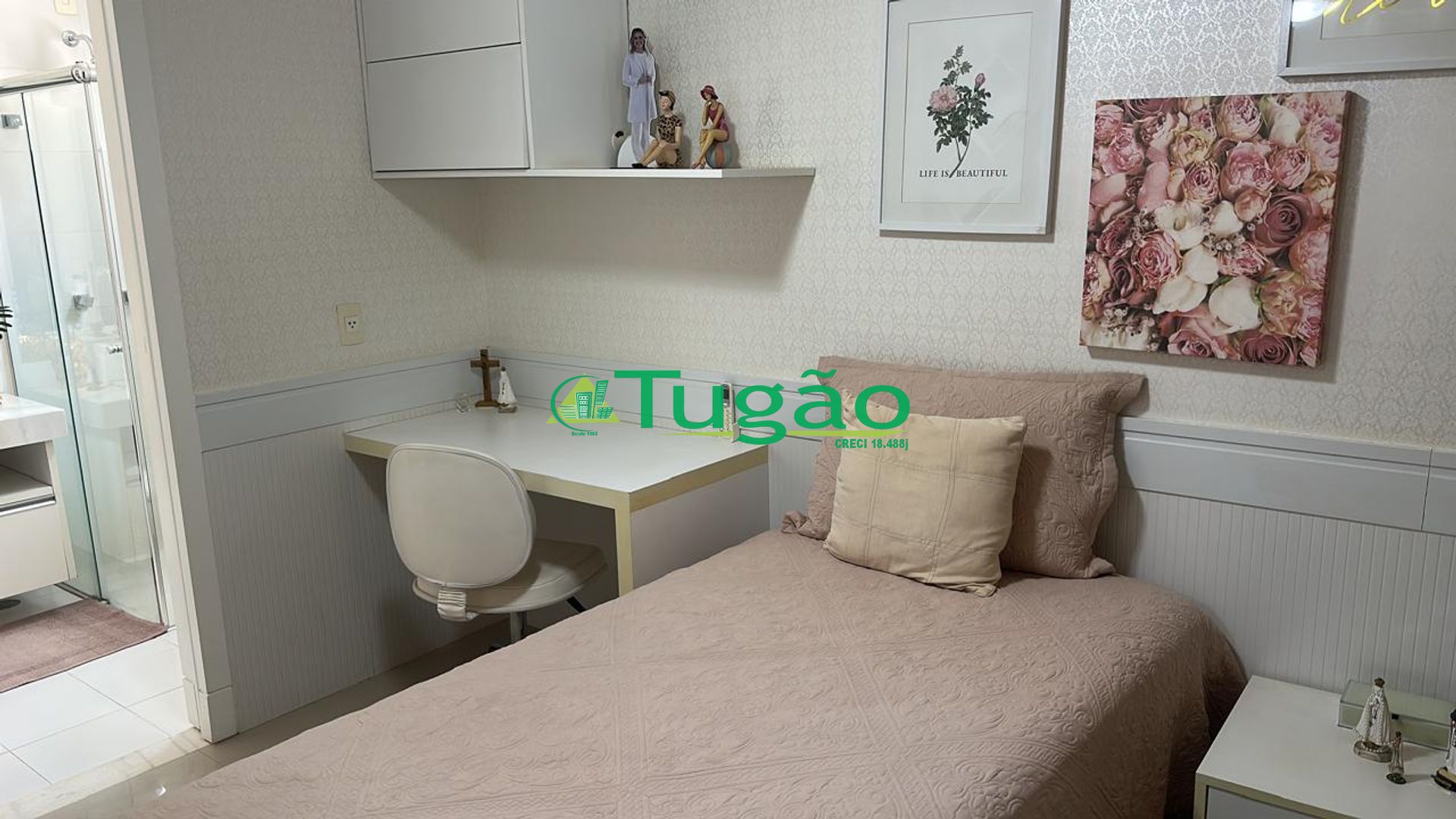 Casa com 4 quartos à venda, 300m² — foto 25 de 30