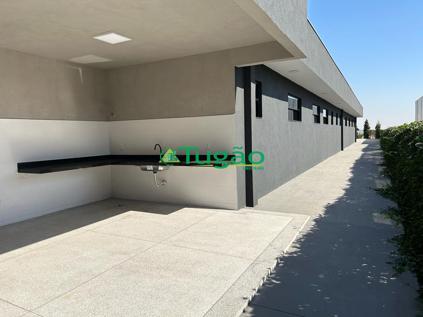 Galpão / Depósito / Armazém  para aluguel, 1691m² — foto 26 de 33