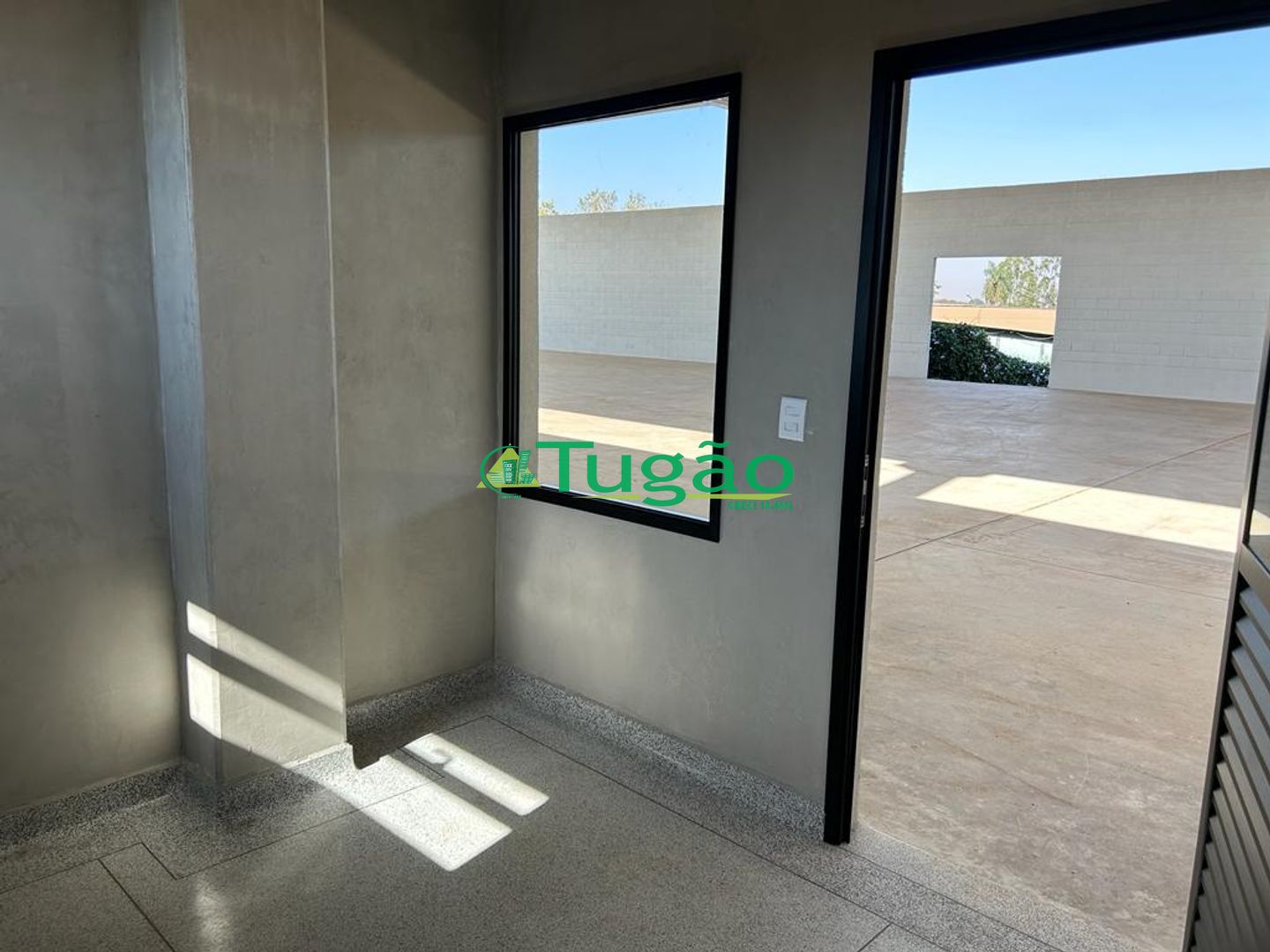Galpão / Depósito / Armazém  para aluguel, 1691m² — foto 22 de 33