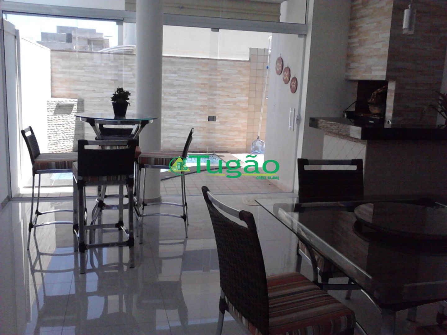 Casa de Condomínio com 3 quartos à venda, 207m² — foto 13 de 32