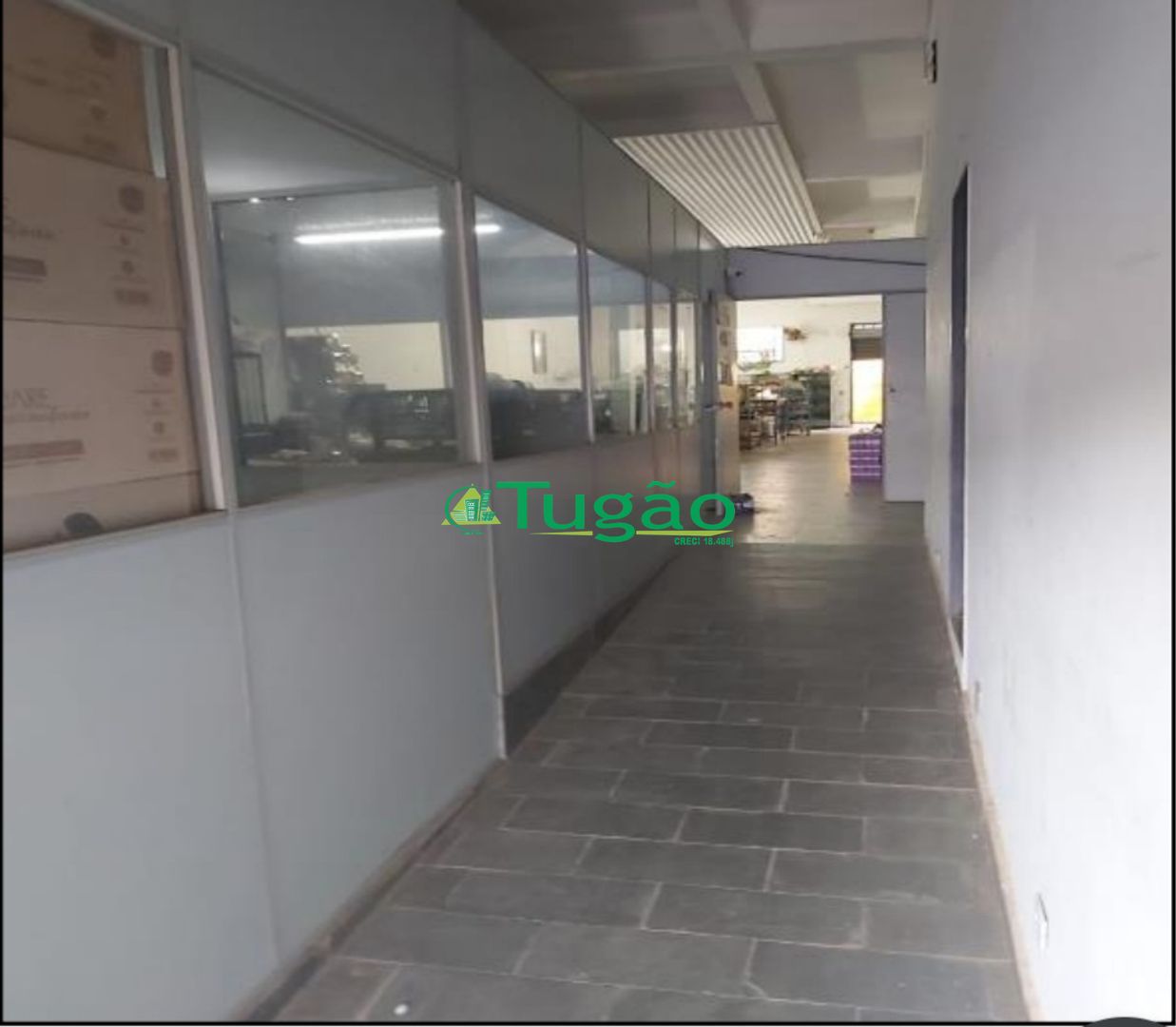 Loja / Salão / Ponto Comercial  à venda, 203m² — foto 2 de 5