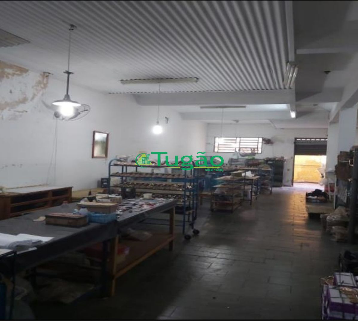 Loja / Salão / Ponto Comercial  à venda, 203m² — foto 3 de 5