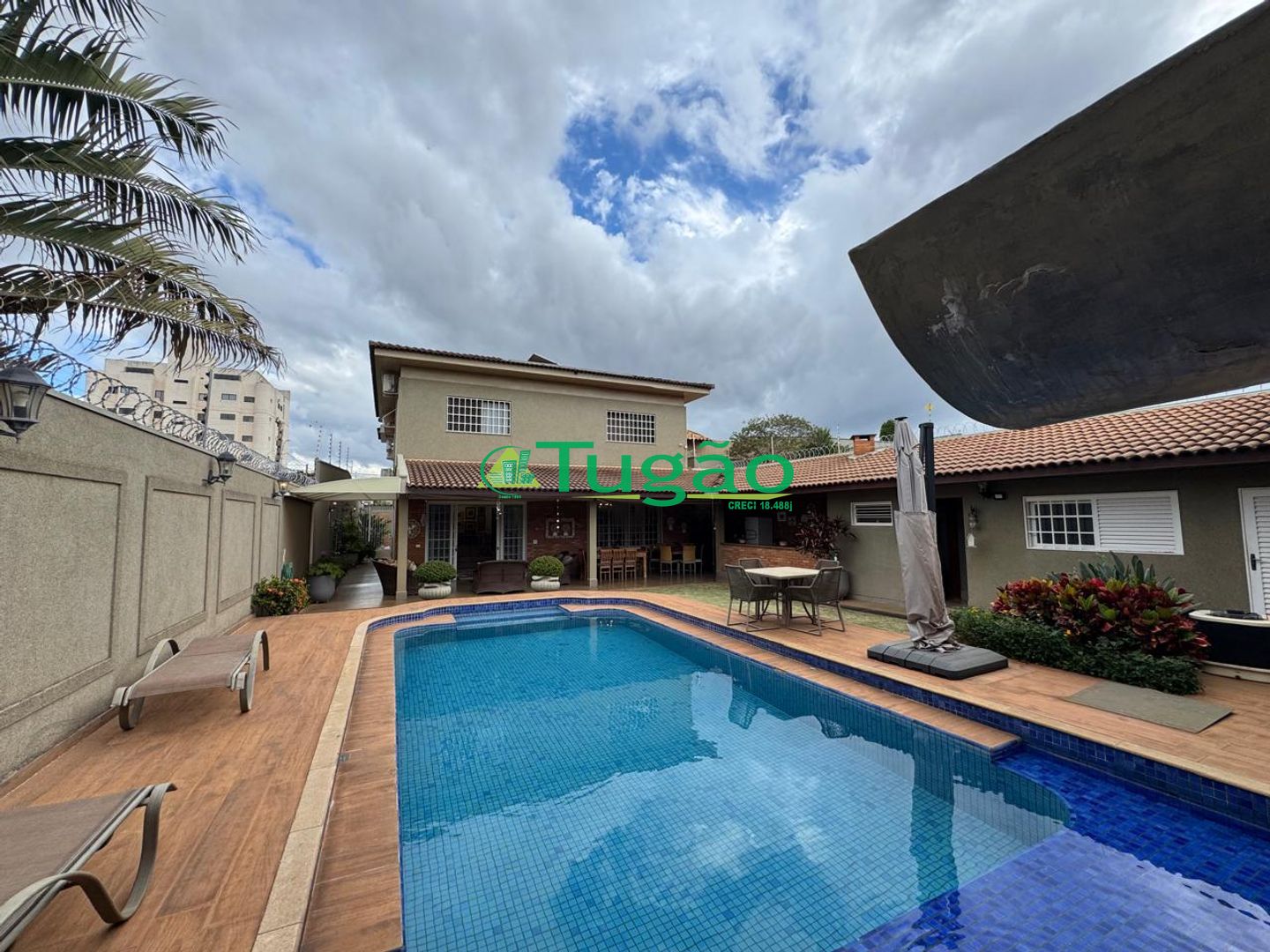 Casa com 4 quartos à venda, 402m² — foto 40 de 50