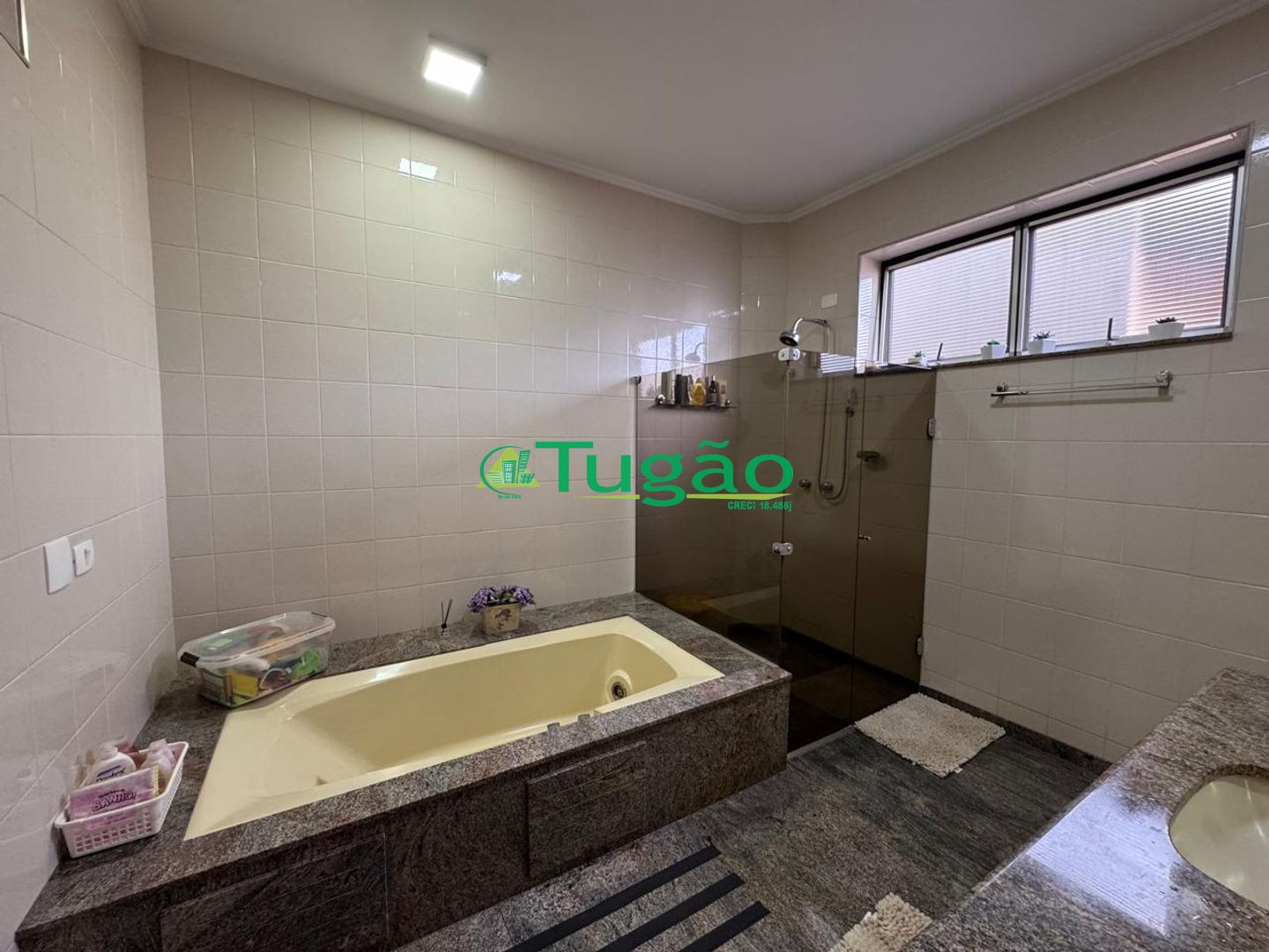 Casa com 4 quartos à venda, 402m² — foto 10 de 50