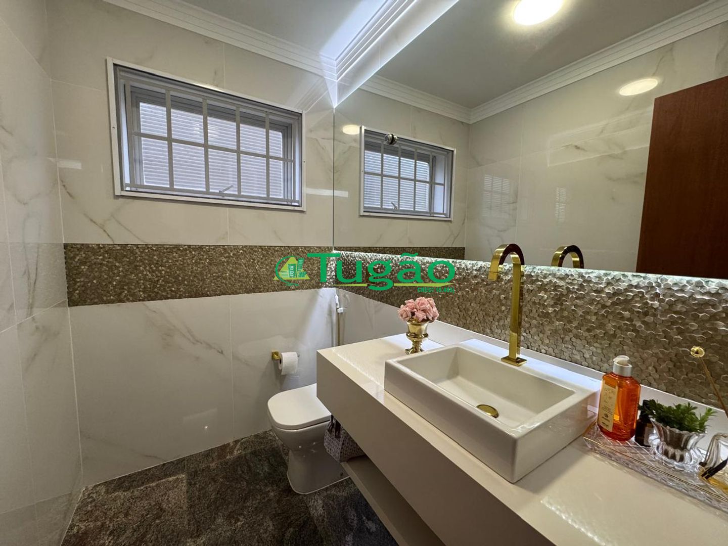 Casa com 4 quartos à venda, 402m² — foto 32 de 50