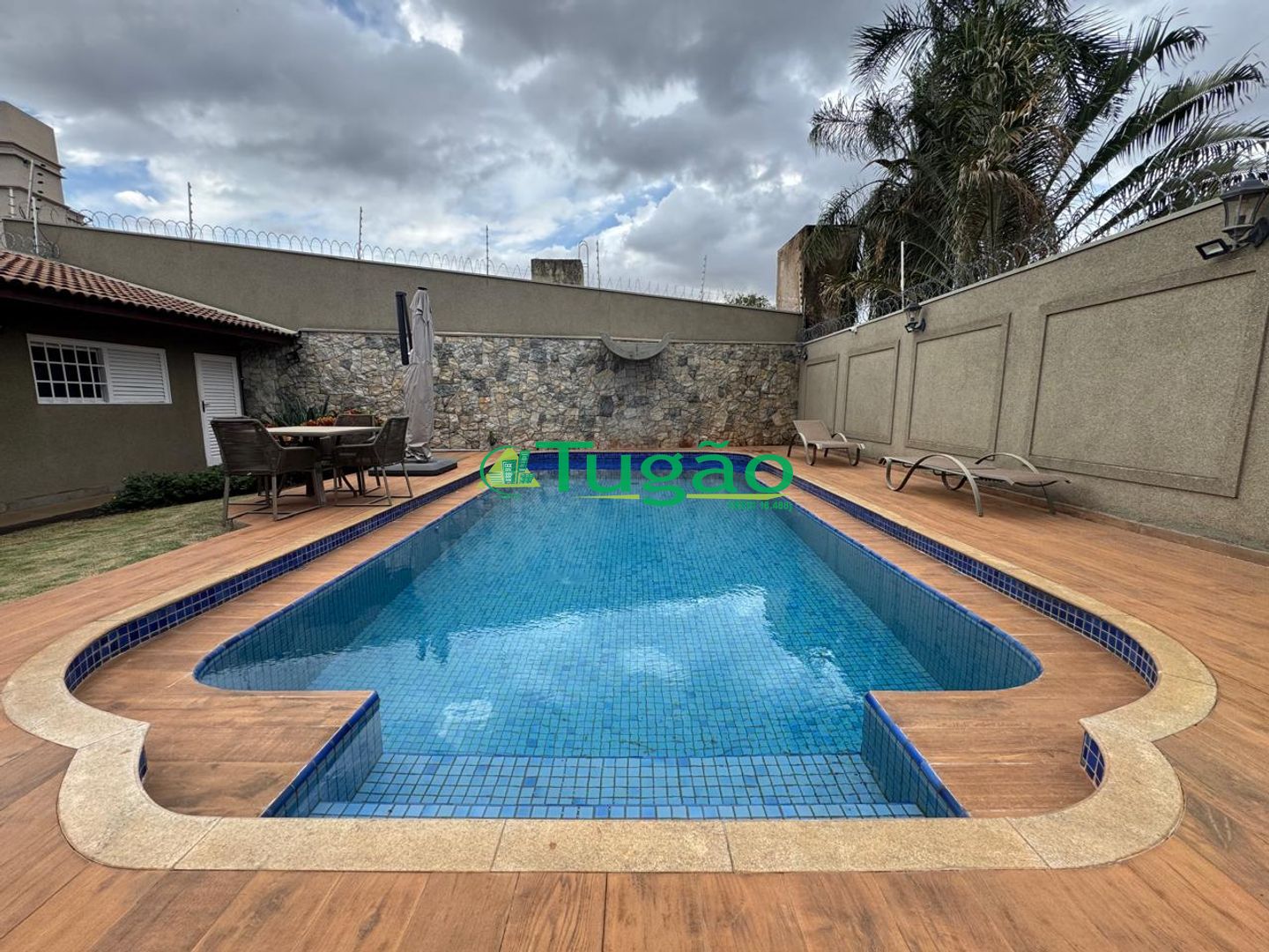 Casa com 4 quartos à venda, 402m² — foto 44 de 50