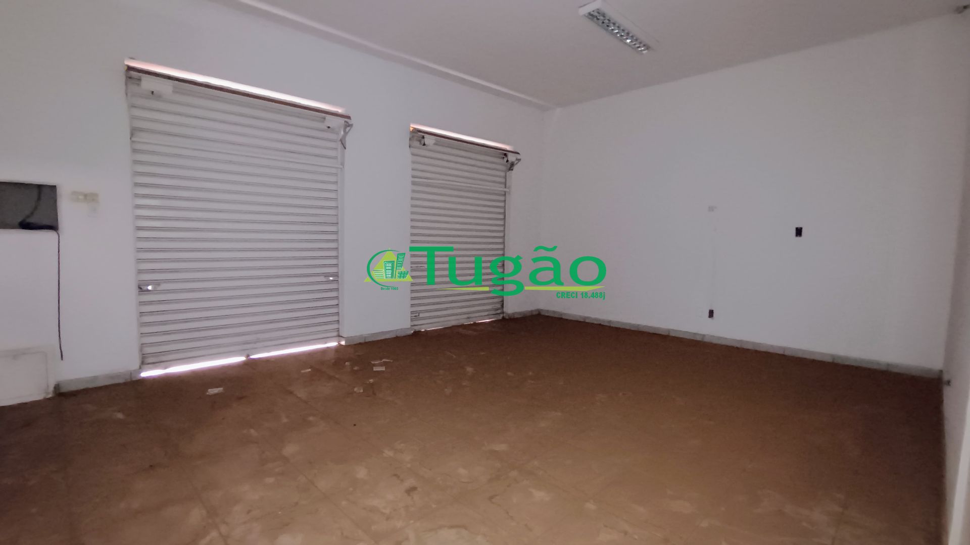 Loja / Salão / Ponto Comercial  para aluguel, 291m² — foto 1 de 9