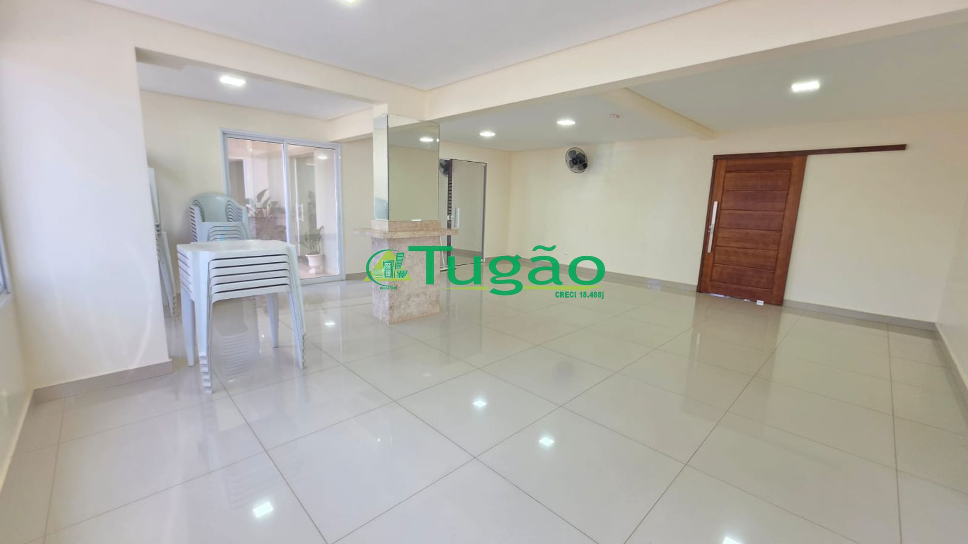 Apartamento com 3 quartos à venda, 80m² — foto 1 de 29