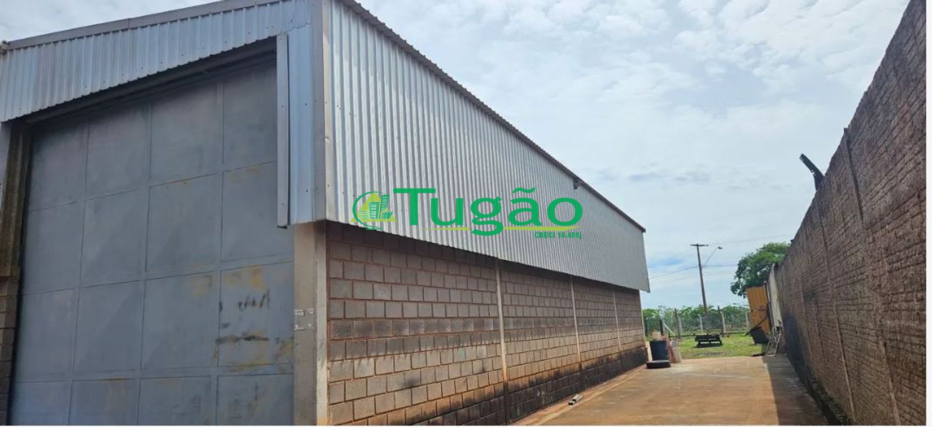 Loja / Salão / Ponto Comercial  para aluguel, 290m² — foto 1 de 5