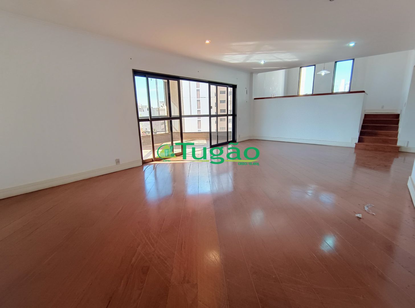 Apartamento com 4 quartos à venda, 395m² — foto 2 de 38