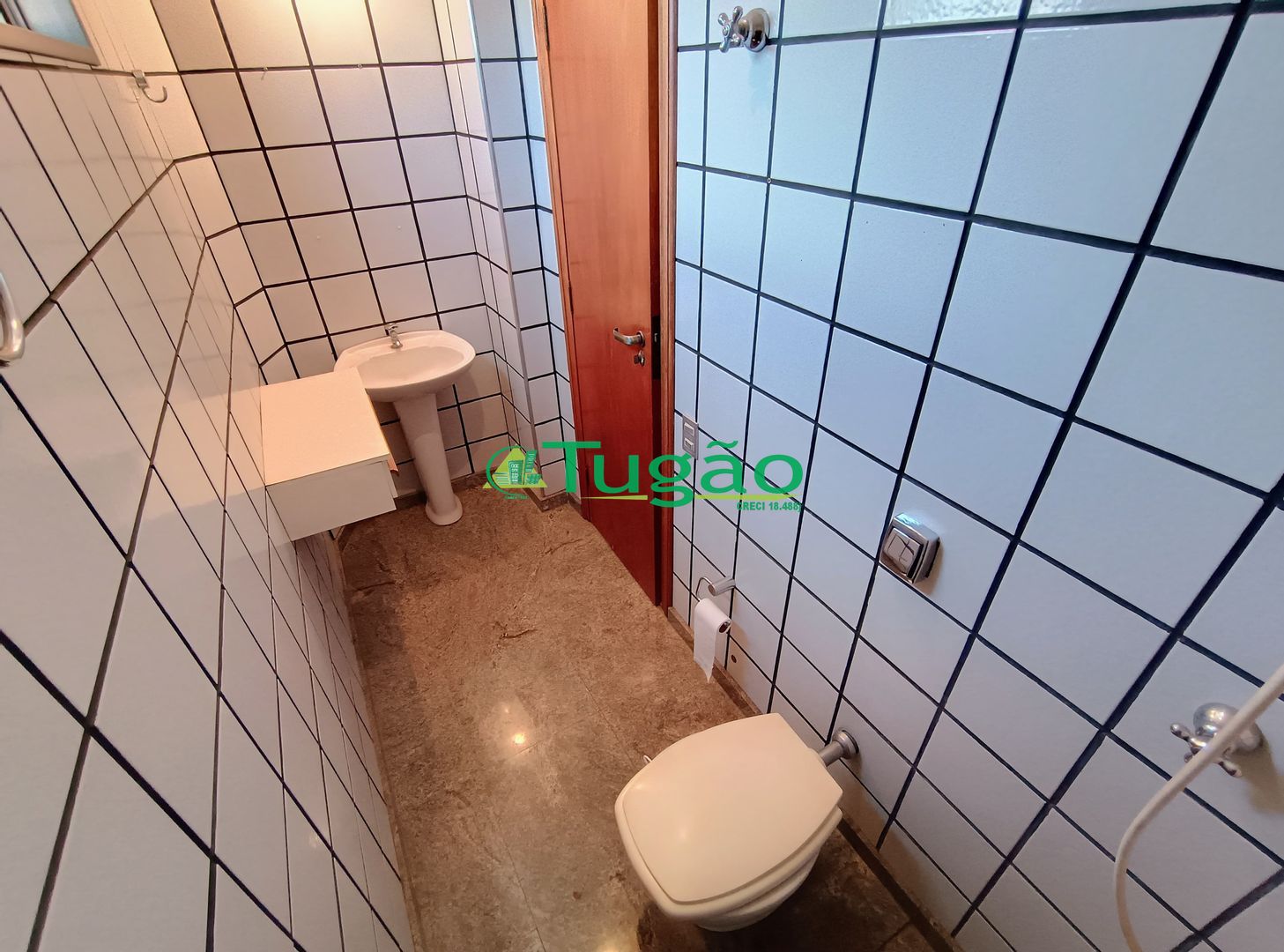 Apartamento com 4 quartos à venda, 395m² — foto 37 de 38
