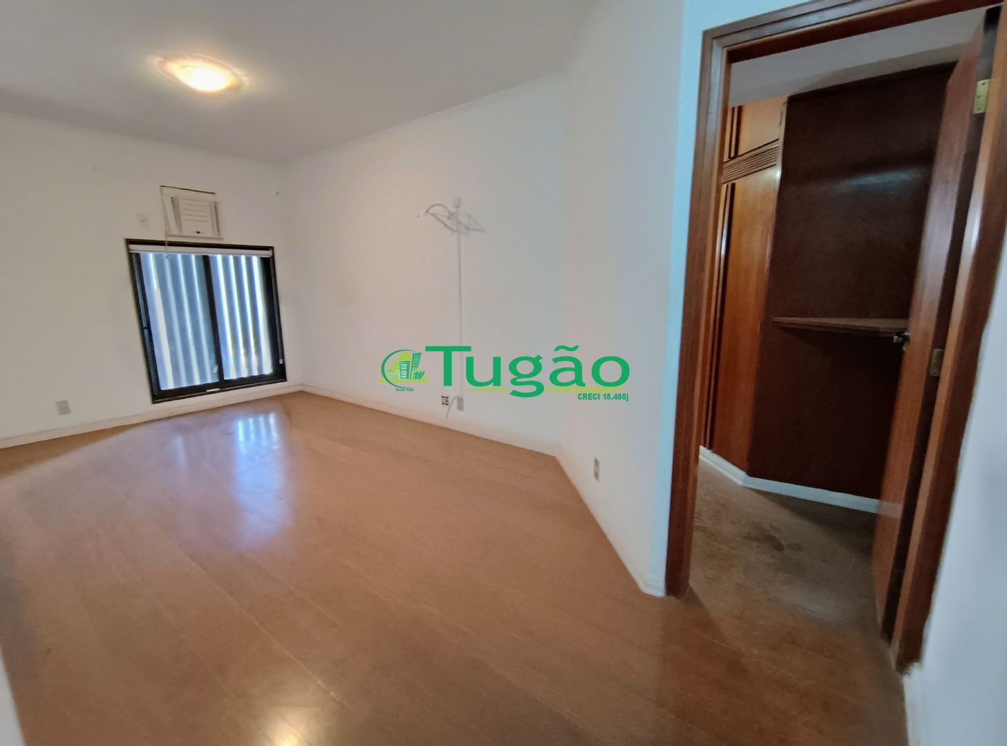 Apartamento com 4 quartos à venda, 395m² — foto 23 de 38