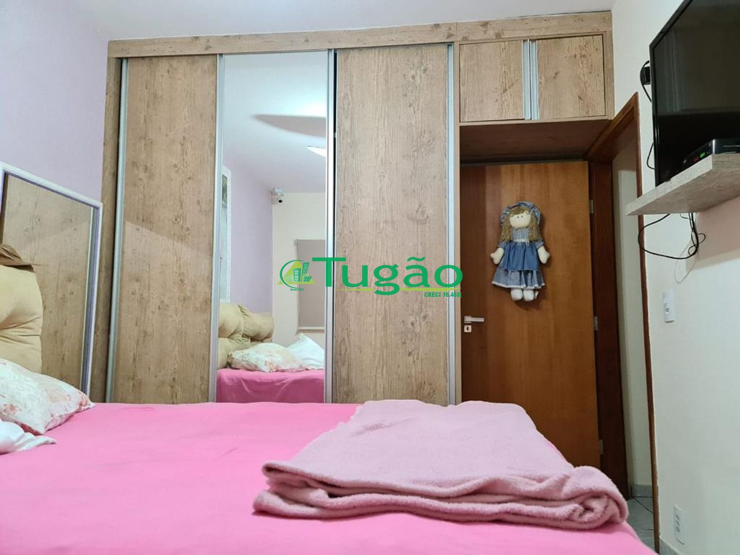 Casa com 5 quartos à venda, 280m² — foto 13 de 23