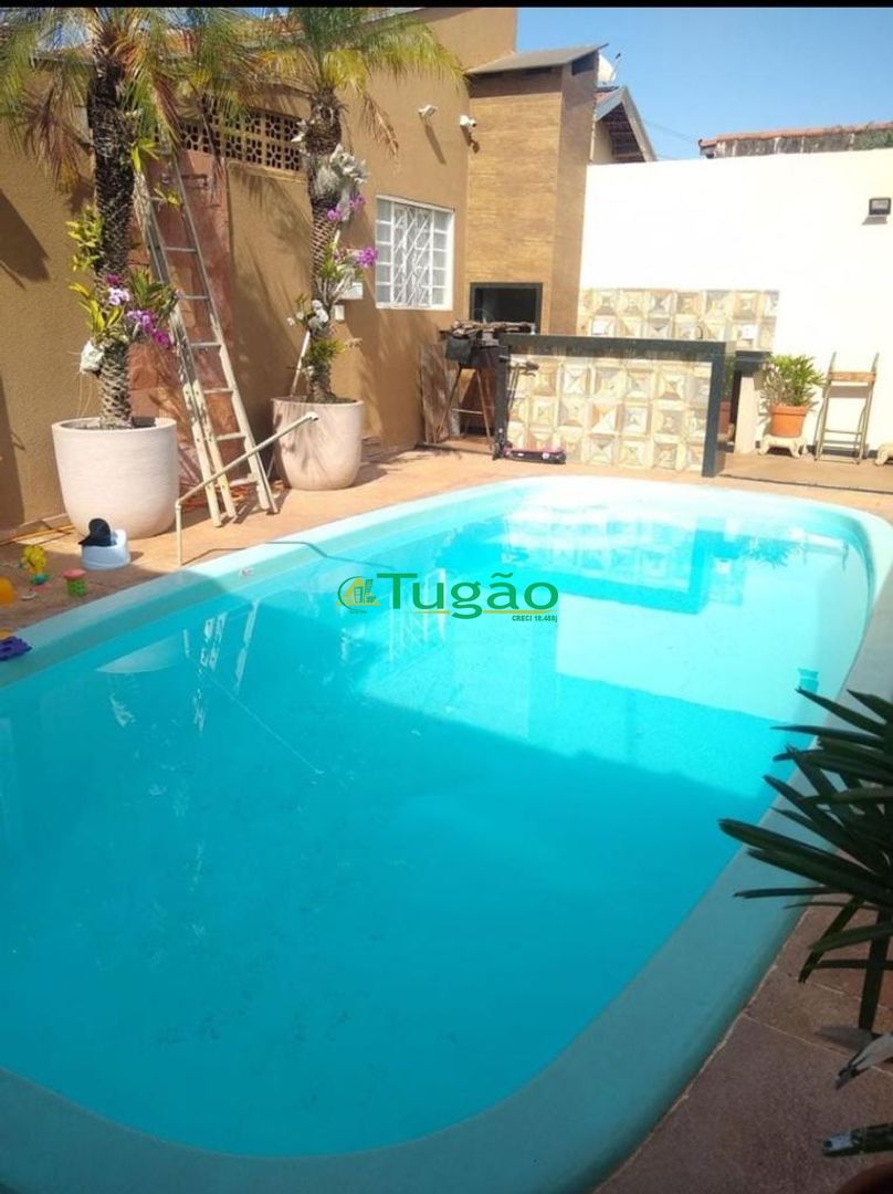Casa com 5 quartos à venda, 280m² — foto 4 de 23