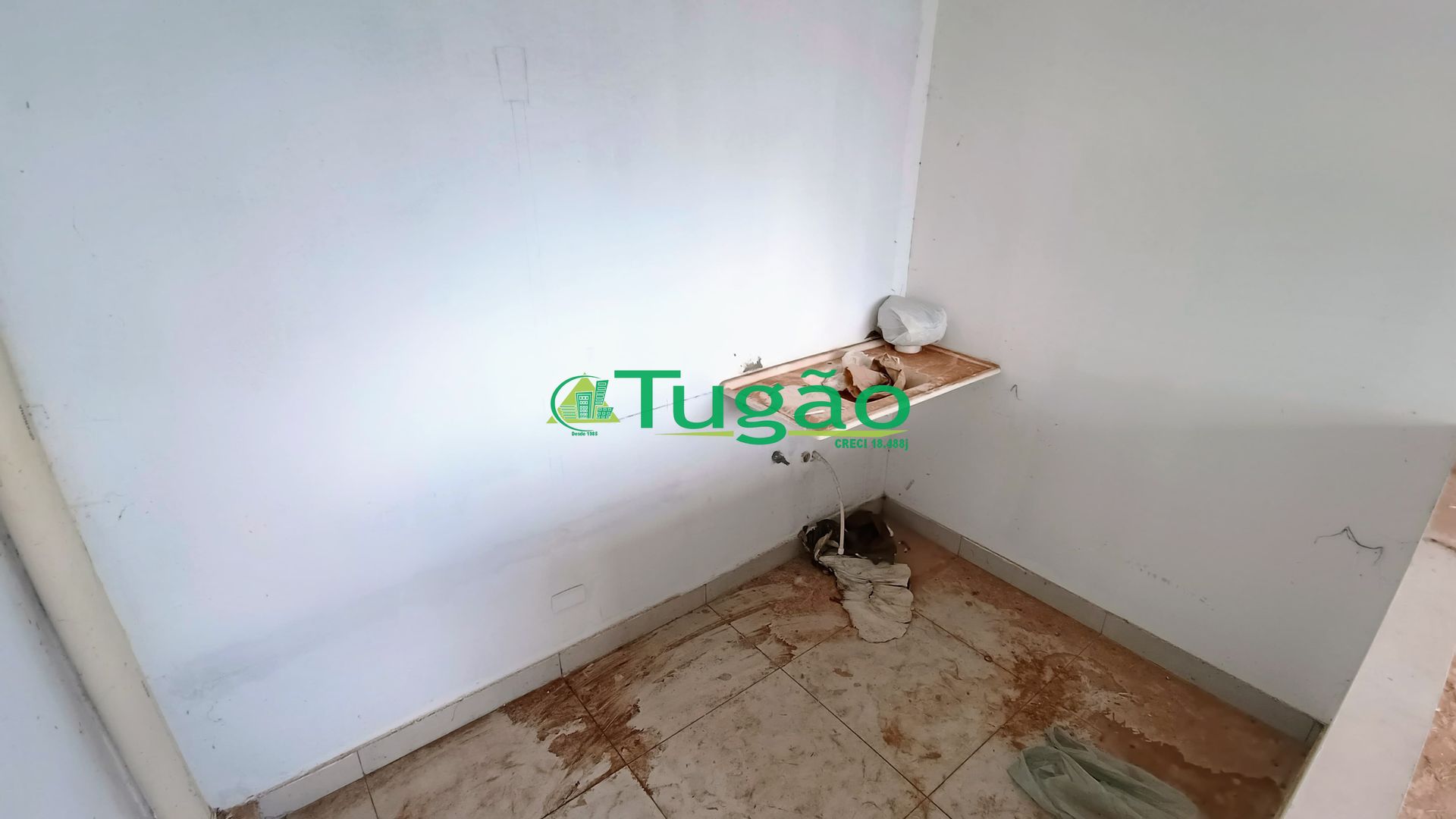 Terreno / Lote / Condomínio  à venda, 140m² — foto 5 de 10