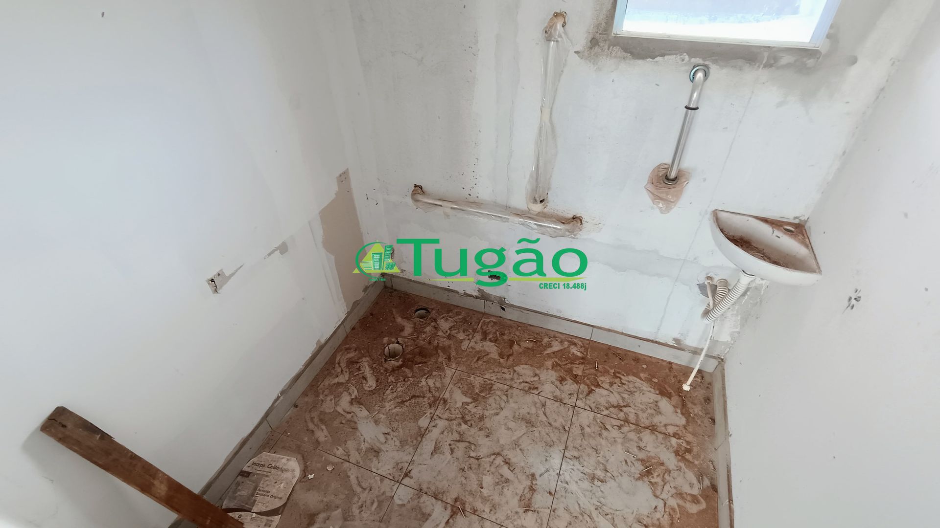 Terreno / Lote / Condomínio  à venda, 140m² — foto 6 de 10