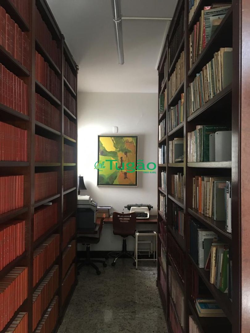 Imóvel Comercial com 7 quartos à venda, 390m² — foto 17 de 18