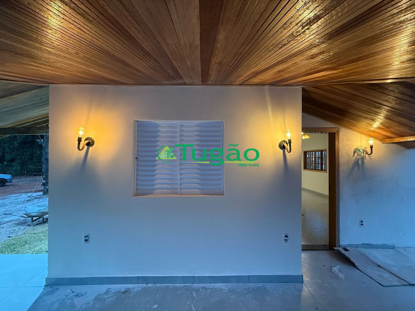 Fazenda / Sítio / Chácara com 3 quartos à venda, 180m² — foto 3 de 12