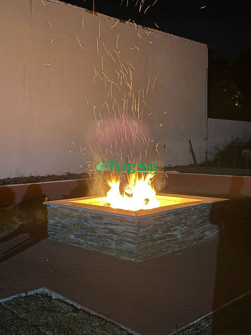 Fazenda / Sítio / Chácara com 3 quartos à venda, 180m² — foto 2 de 12