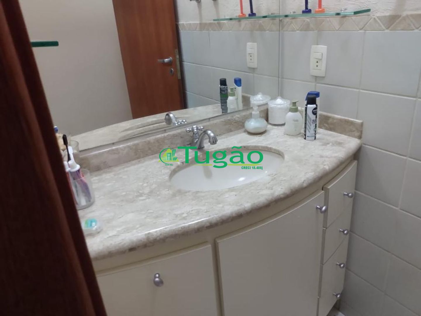 Casa com 3 quartos à venda, 320m² — foto 14 de 17