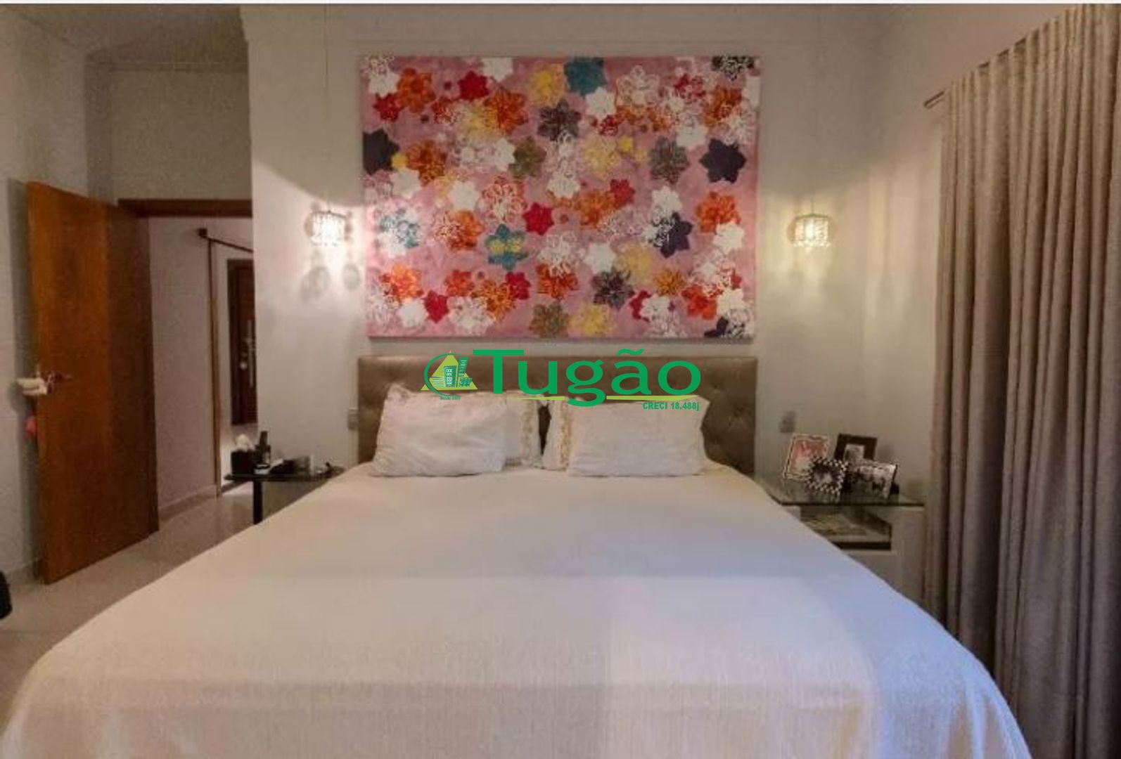 Casa de Condomínio com 4 quartos à venda, 563m² — foto 1 de 18