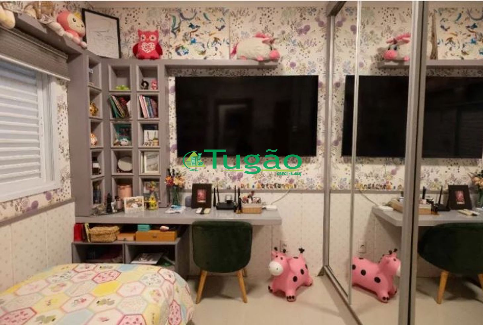 Casa de Condomínio com 4 quartos à venda, 563m² — foto 4 de 18