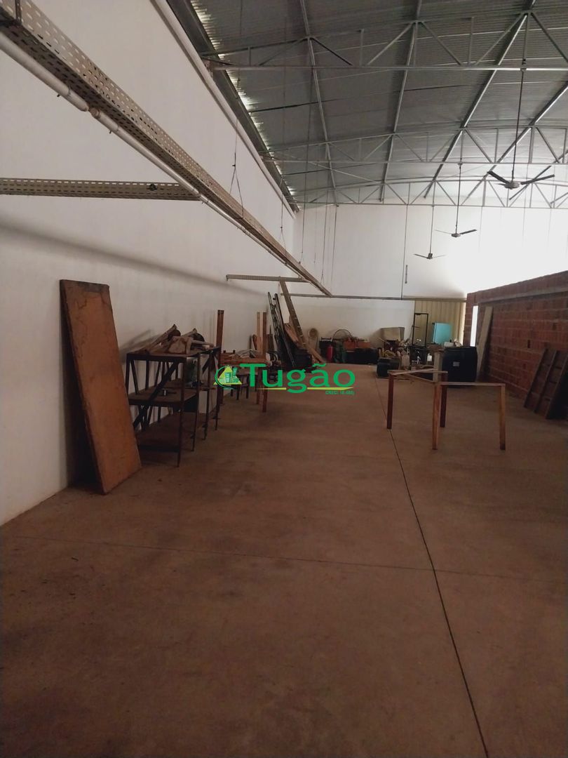 Loja / Salão / Ponto Comercial  à venda, 379m² — foto 8 de 9