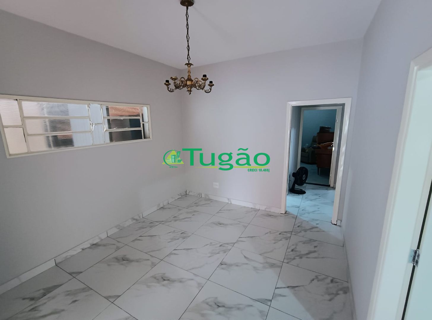 Casa com 6 quartos à venda, 400m² — foto 17 de 24