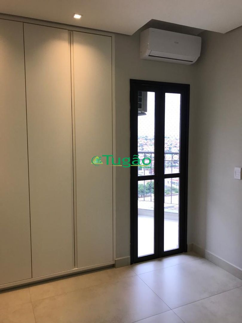 Apartamento com 2 quartos à venda, 68m² — foto 2 de 28