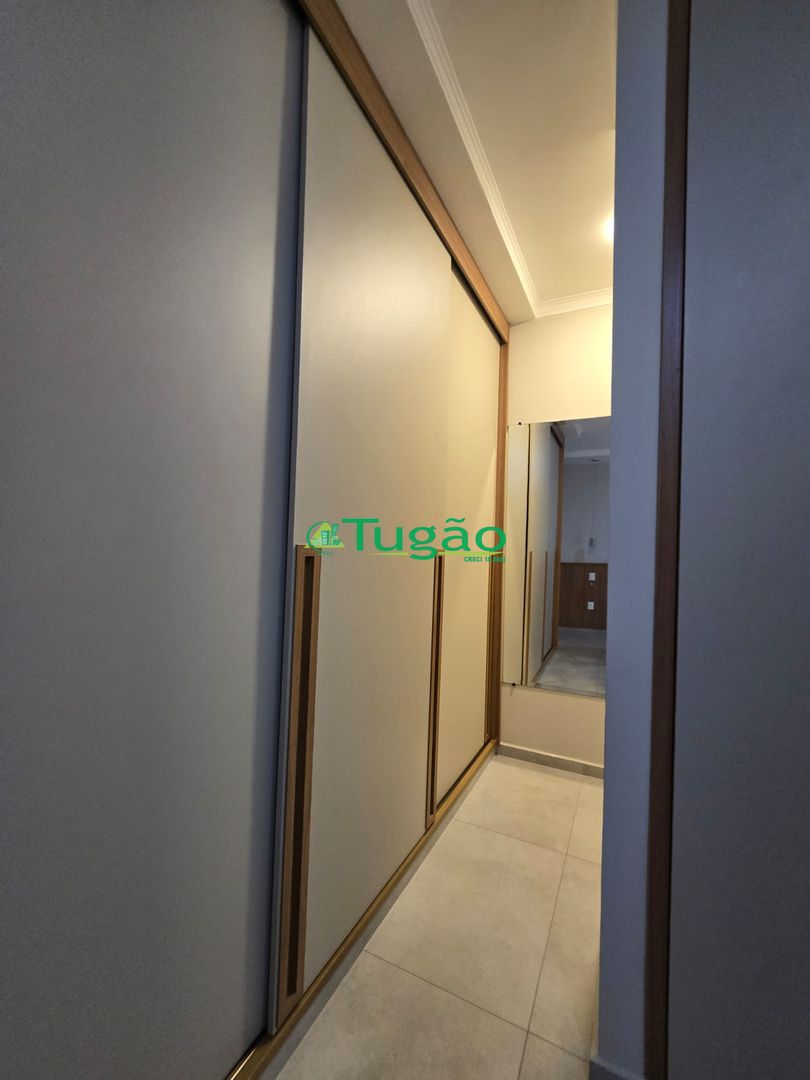 Casa de Condomínio com 3 quartos à venda, 285m² — foto 17 de 36