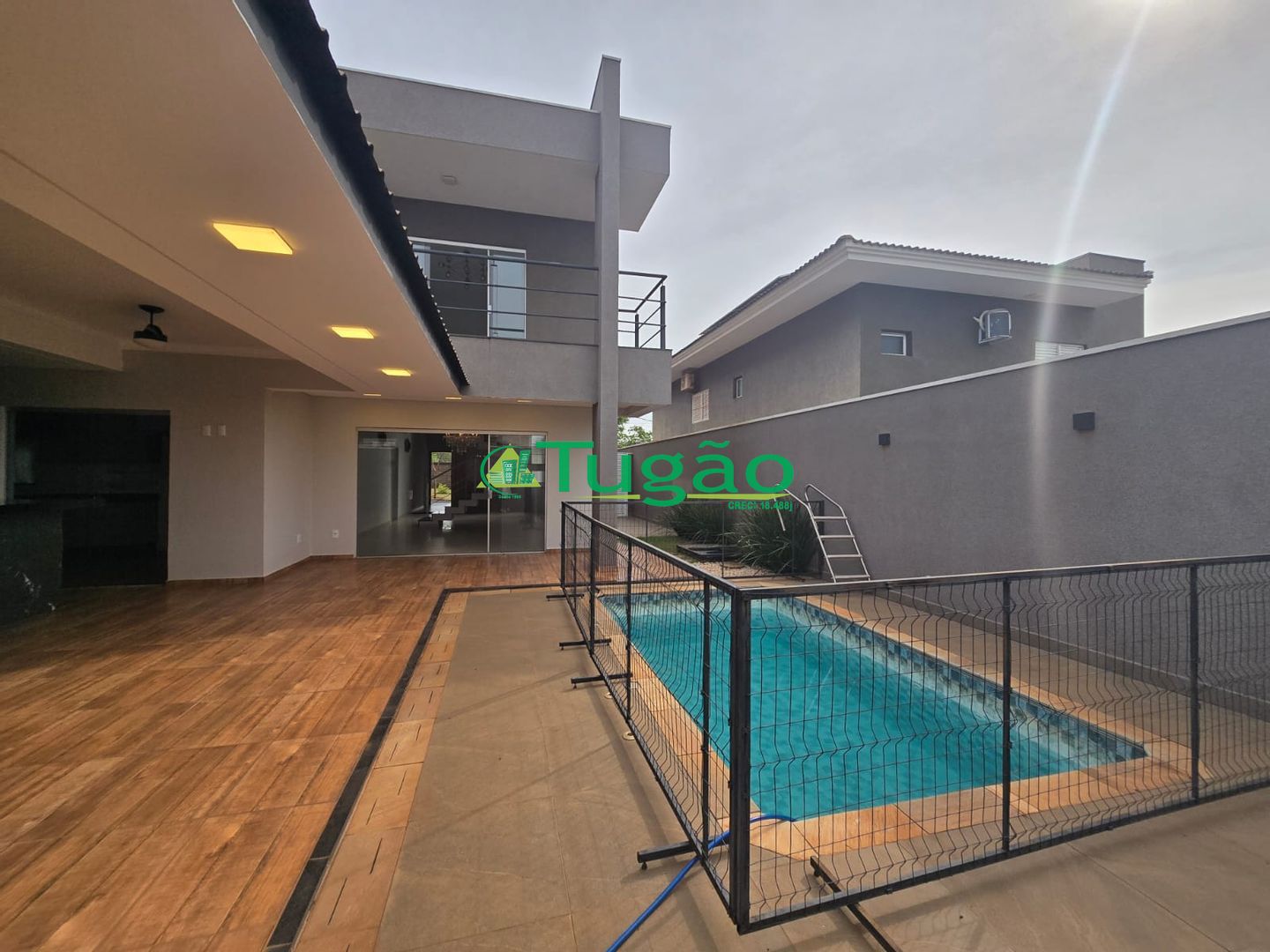 Casa de Condomínio com 3 quartos à venda, 285m² — foto 9 de 36