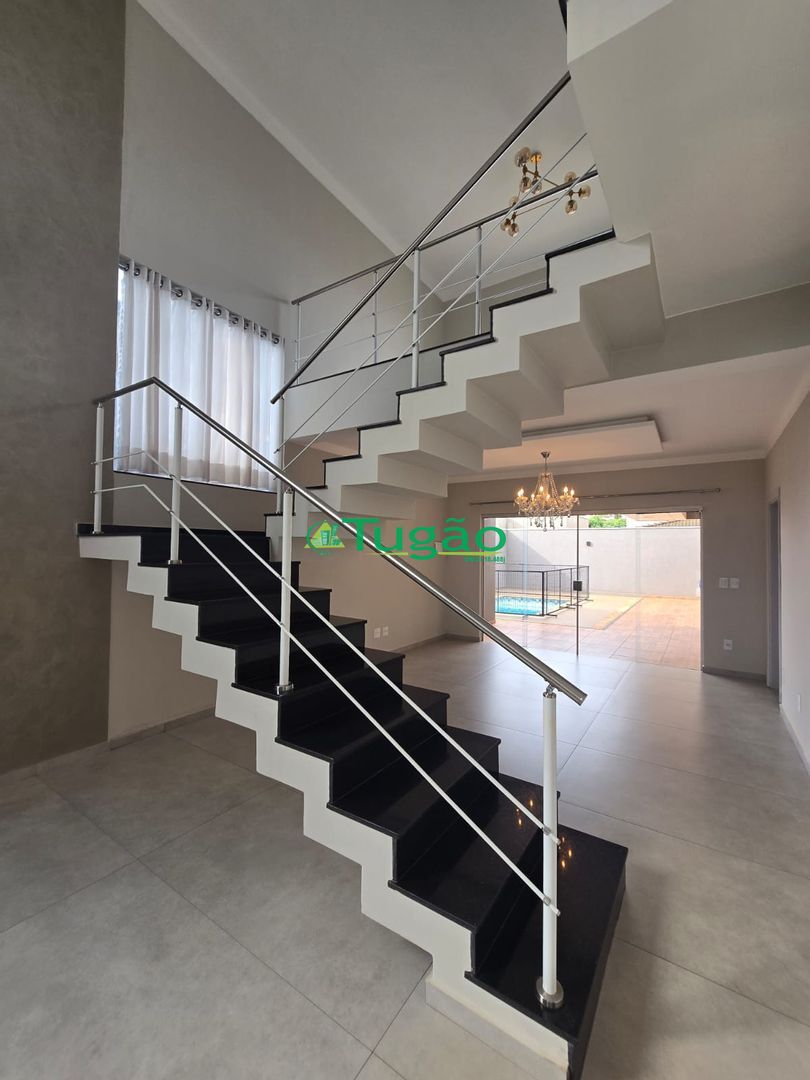Casa de Condomínio com 3 quartos à venda, 285m² — foto 21 de 36
