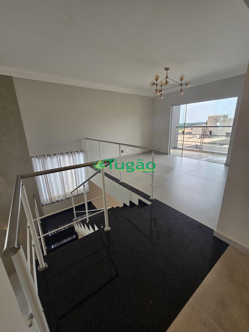 Casa de Condomínio com 3 quartos à venda, 285m² — foto 8 de 36