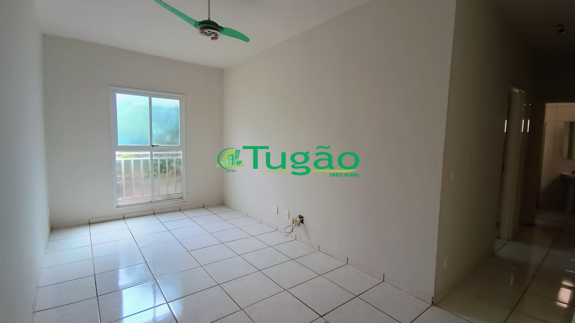 Apartamento com 2 quartos à venda, 63m² — foto 3 de 8