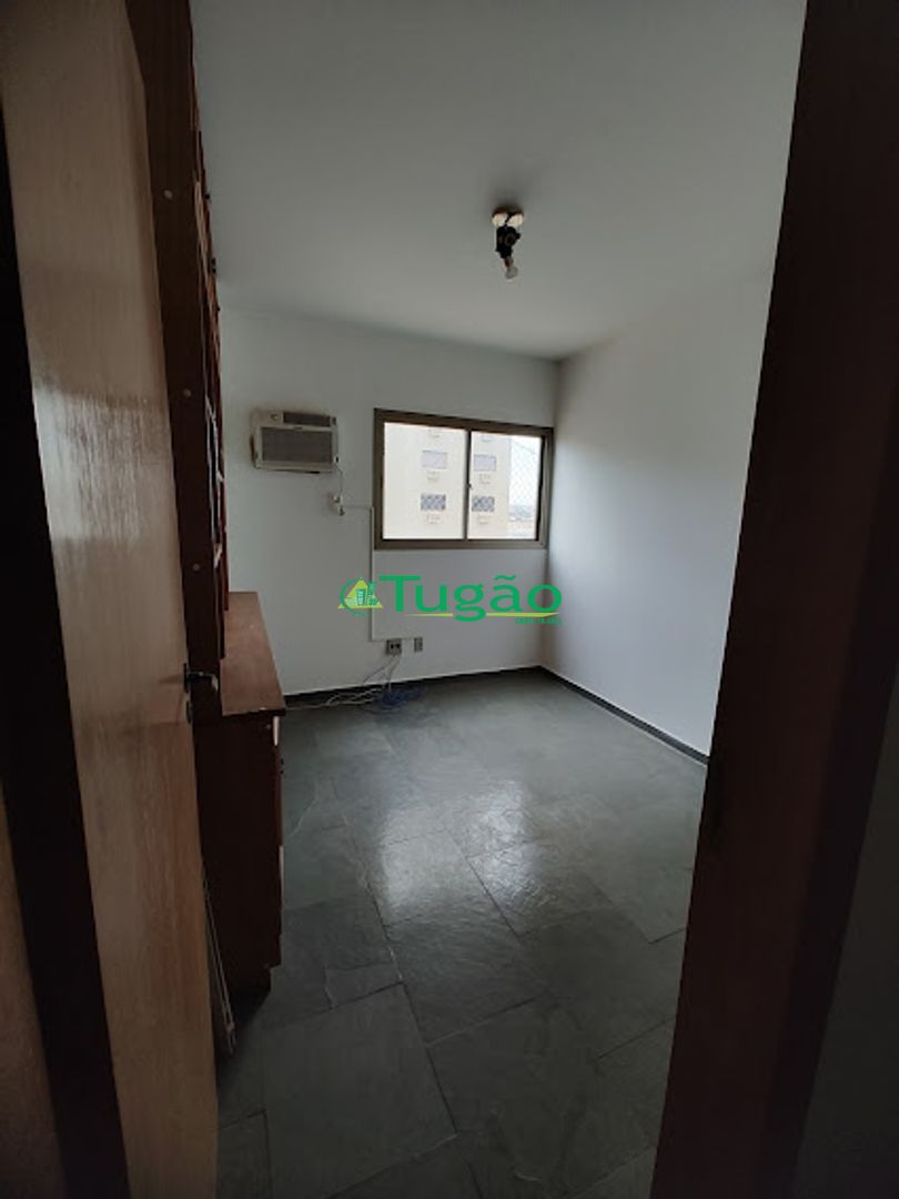 Apartamento com 4 quartos à venda, 313m² — foto 13 de 23