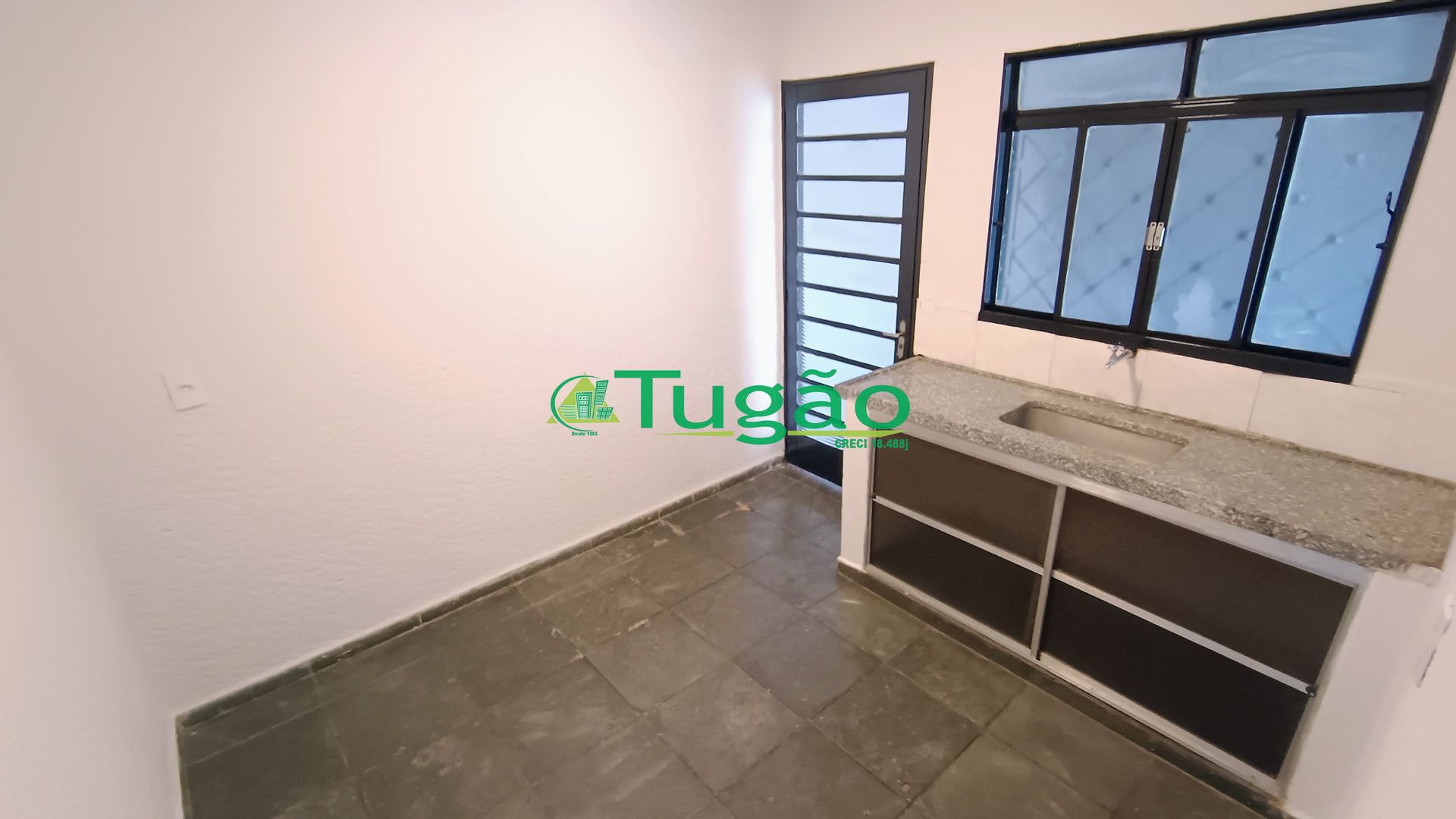Casa com 3 quartos à venda, 176m² — foto 16 de 19
