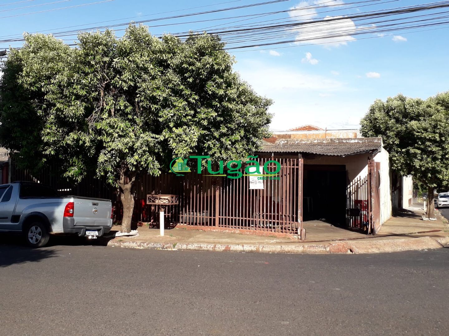 Imóvel Comercial com 2 quartos à venda, 180m² — foto 1 de 4