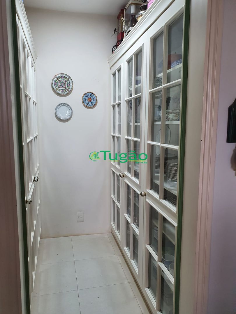 Apartamento com 3 quartos à venda, 200m² — foto 5 de 17