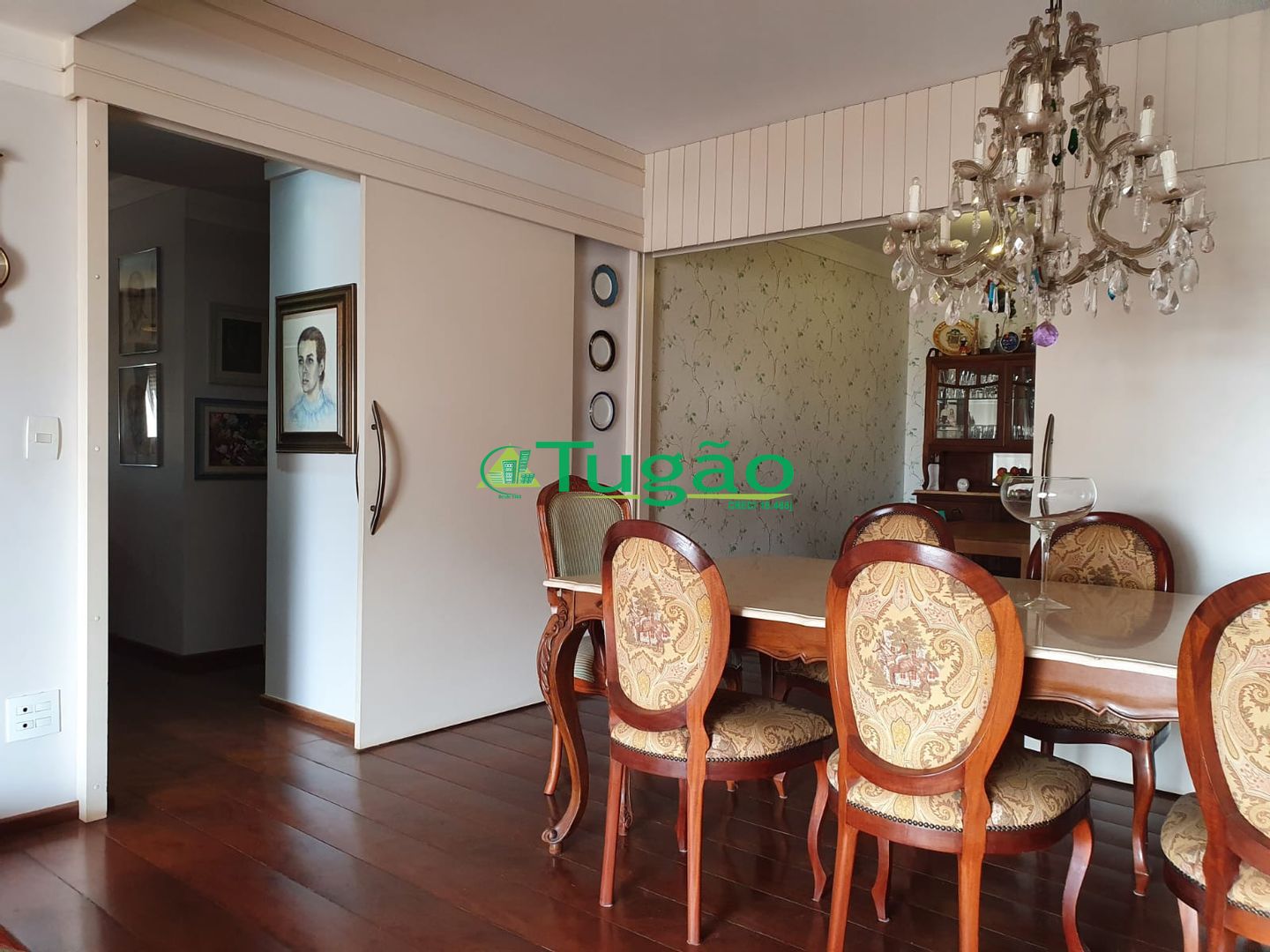 Apartamento com 3 quartos à venda, 200m² — foto 1 de 17