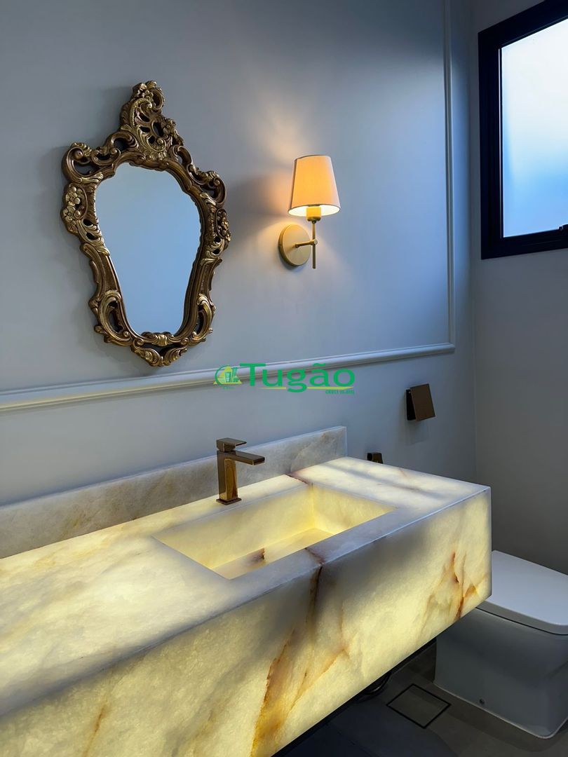 Casa de Condomínio com 3 quartos à venda, 272m² — foto 2 de 33