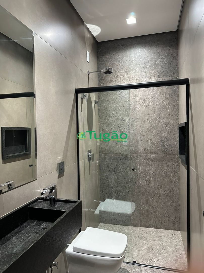 Casa de Condomínio com 3 quartos à venda, 272m² — foto 4 de 33
